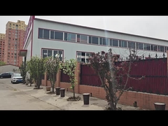 中国のケーブルトレイ工場