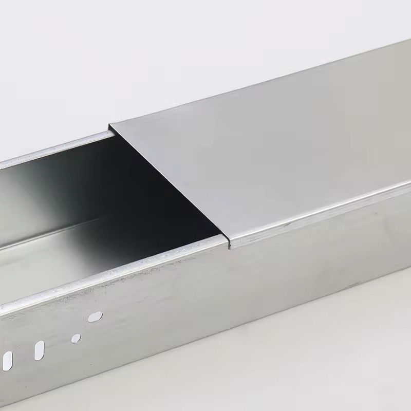 100mm 幅 不燃性 固体 ケーブル トレイ 安全 ケーブル 管理
