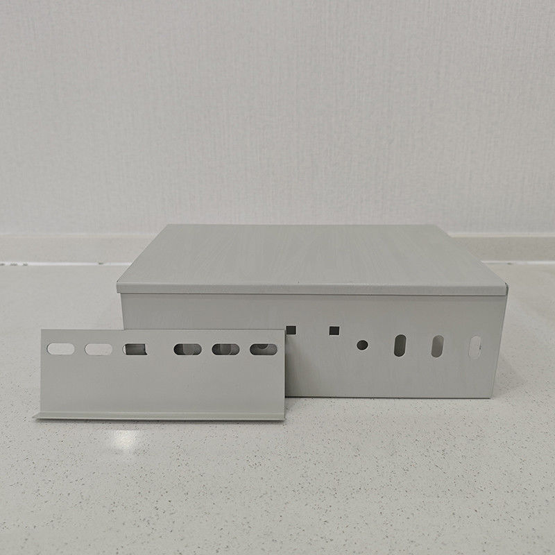 壁 / 床にマウント ケーブルサポートシステムのための電化ケーブルトレイキット